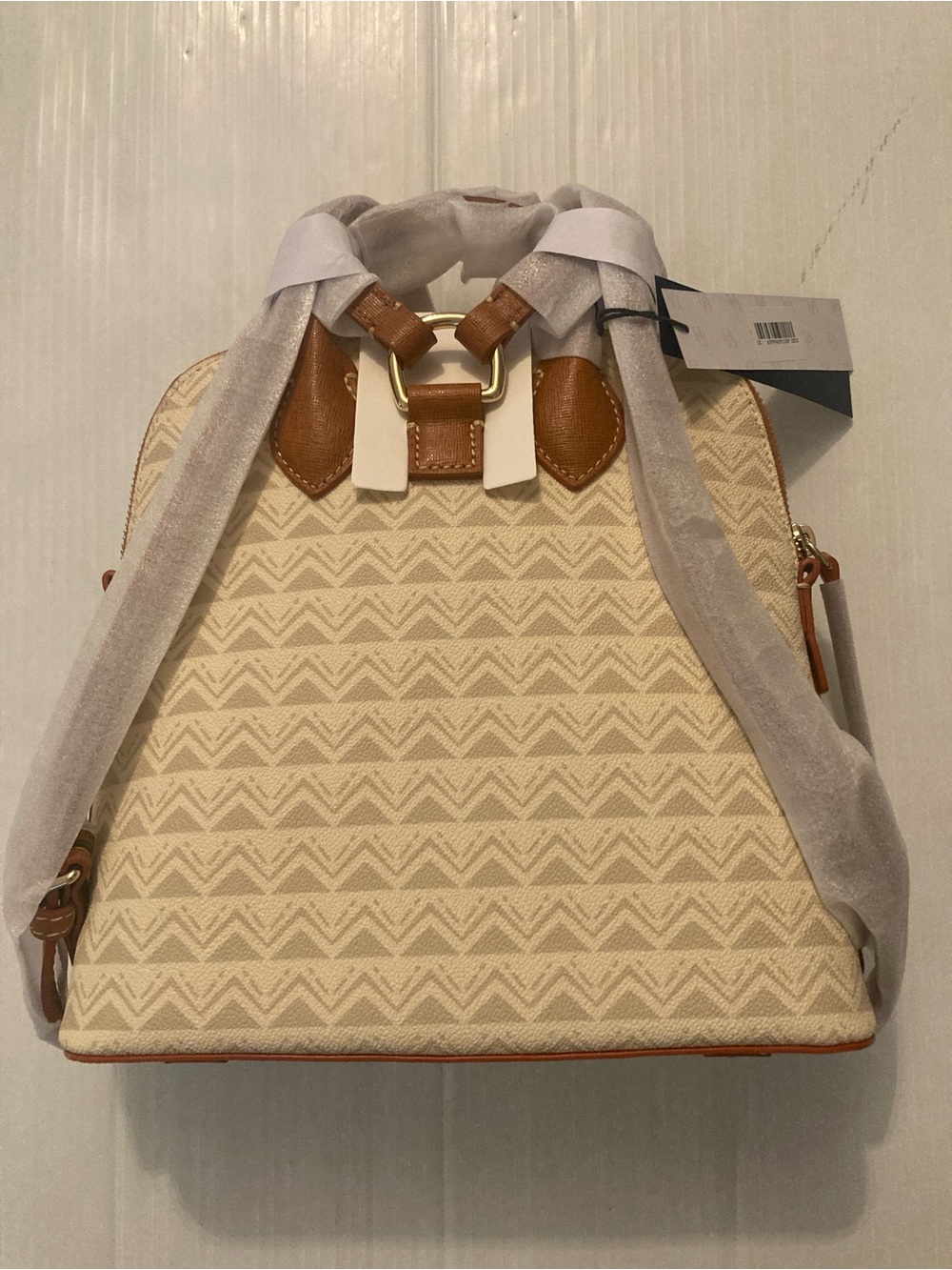 NWT Dooney & Bourke Cream Floral Moana mini backpack - Picture 2 of 3